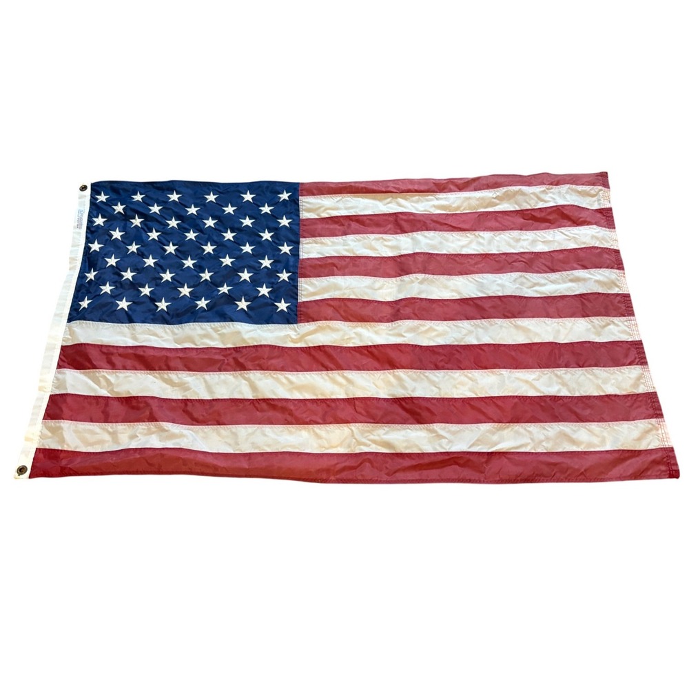 Vintage Annin Nyl-Glo American Flag USA Made Colorfast Nylon 3x5 Embroider Star